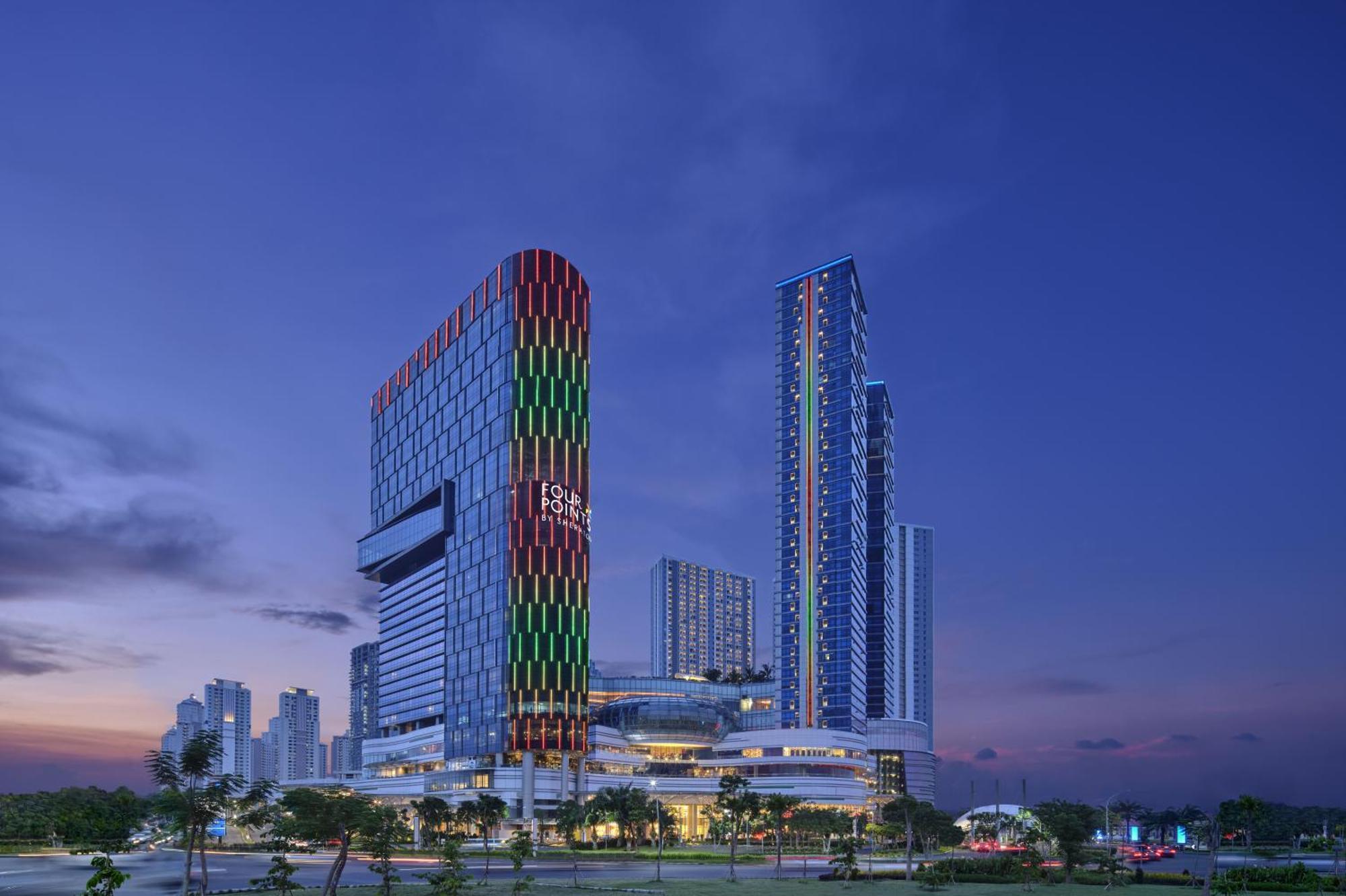 Four Points By Sheraton Surabaya, Pakuwon Indah Eksteriør bilde